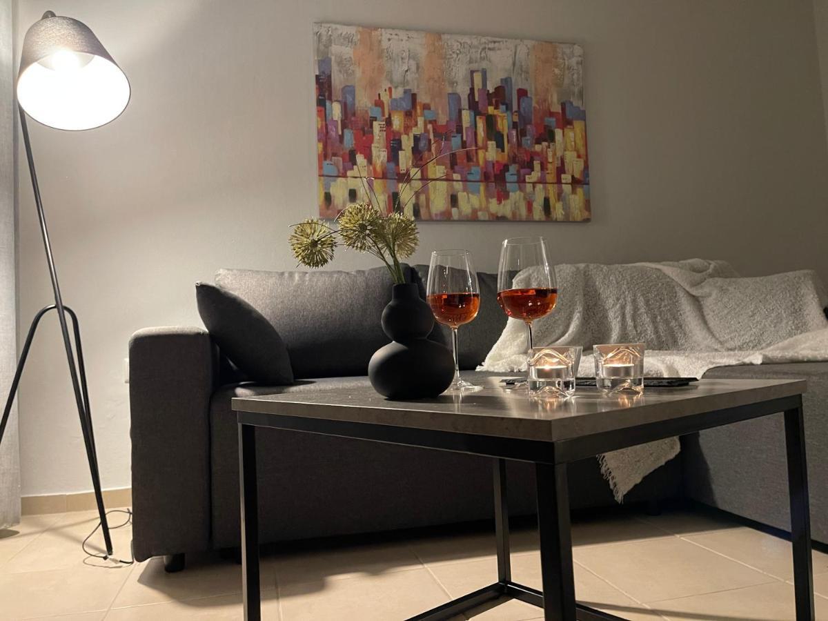 Green&Grey Apartment 카발라 외부 사진